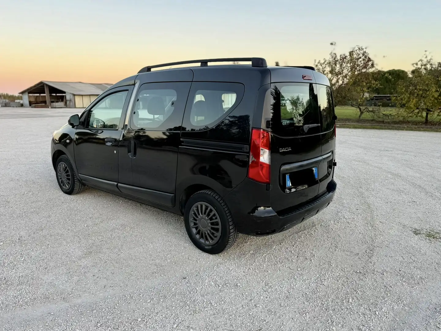Dacia Dokker CON POSTi 1.6 GPL uniprietario neopatenti - 2