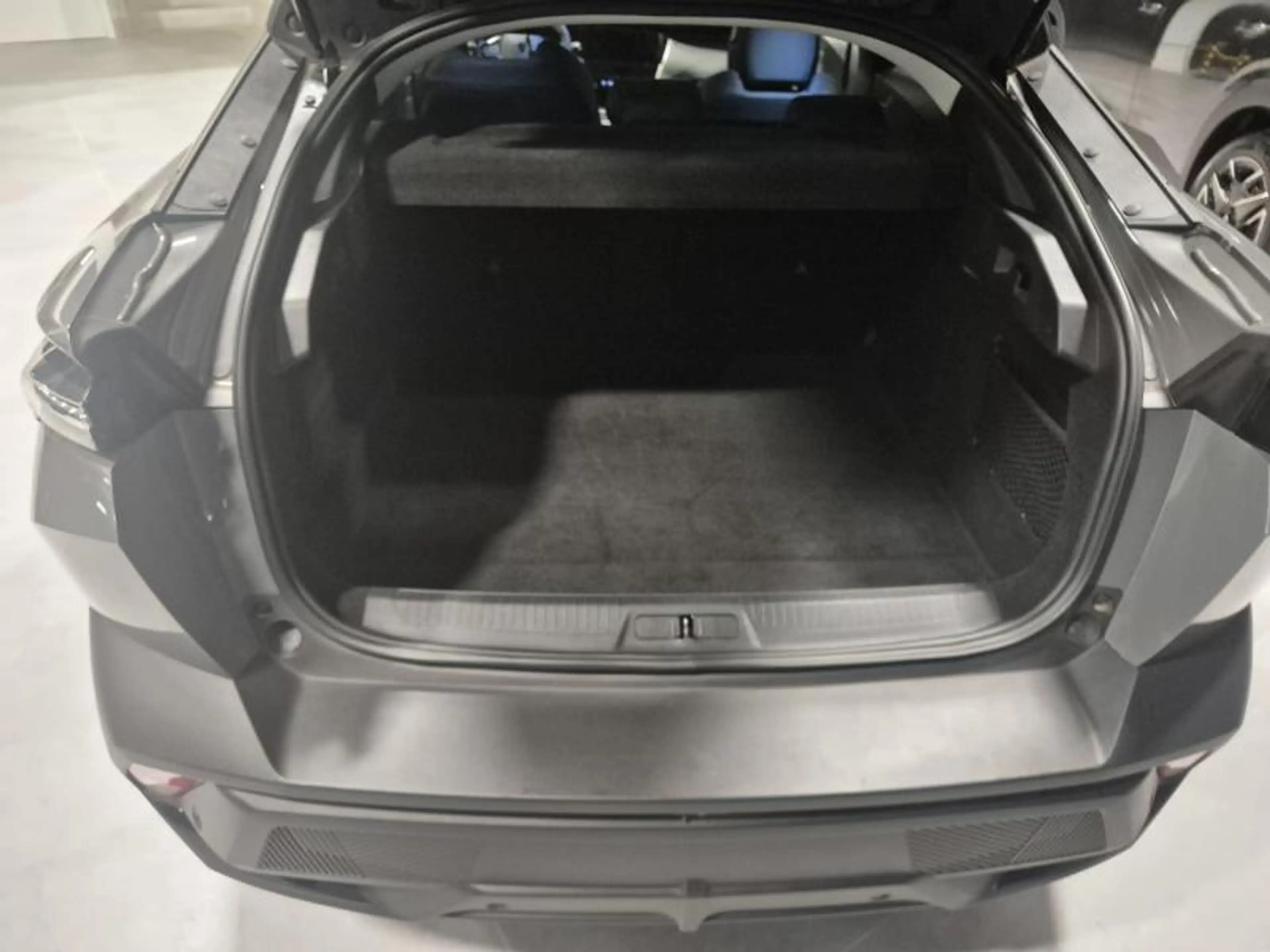 Peugeot 408 3D NAVI/360 CAMERA/HALF LEDER ALLURE — photo 11