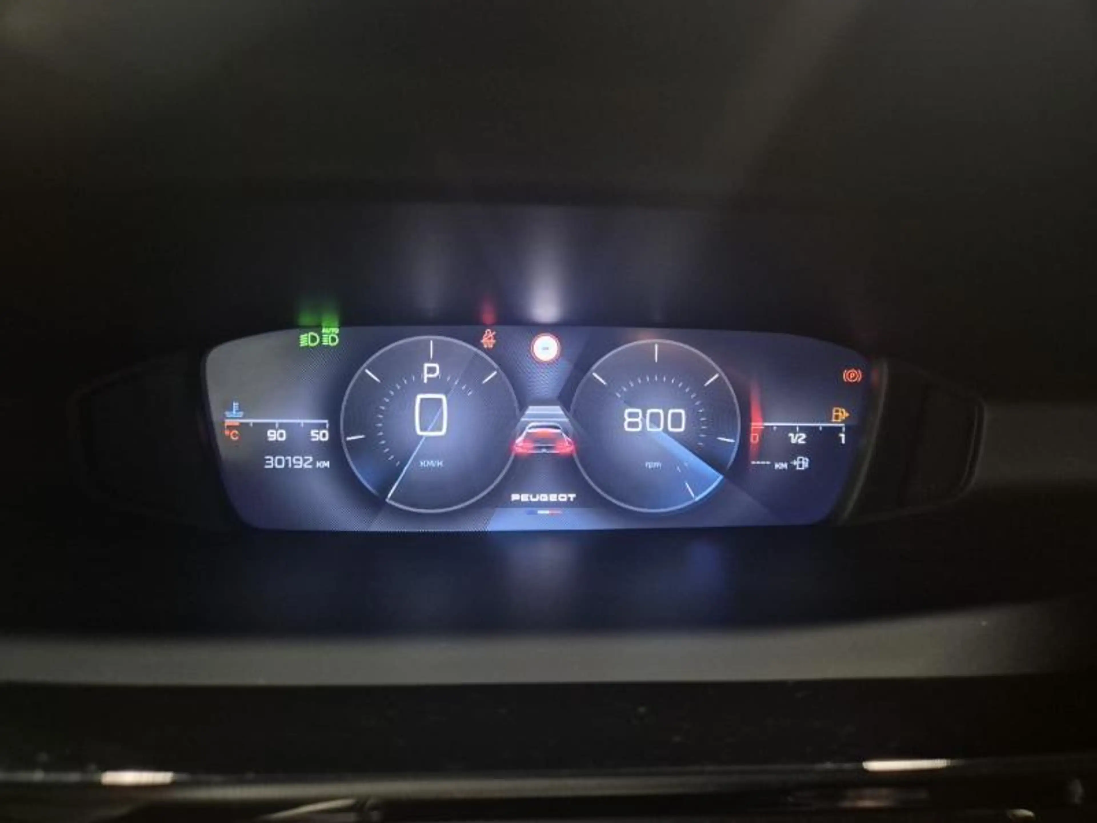 Peugeot 408 3D NAVI/360 CAMERA/HALF LEDER ALLURE — photo 4