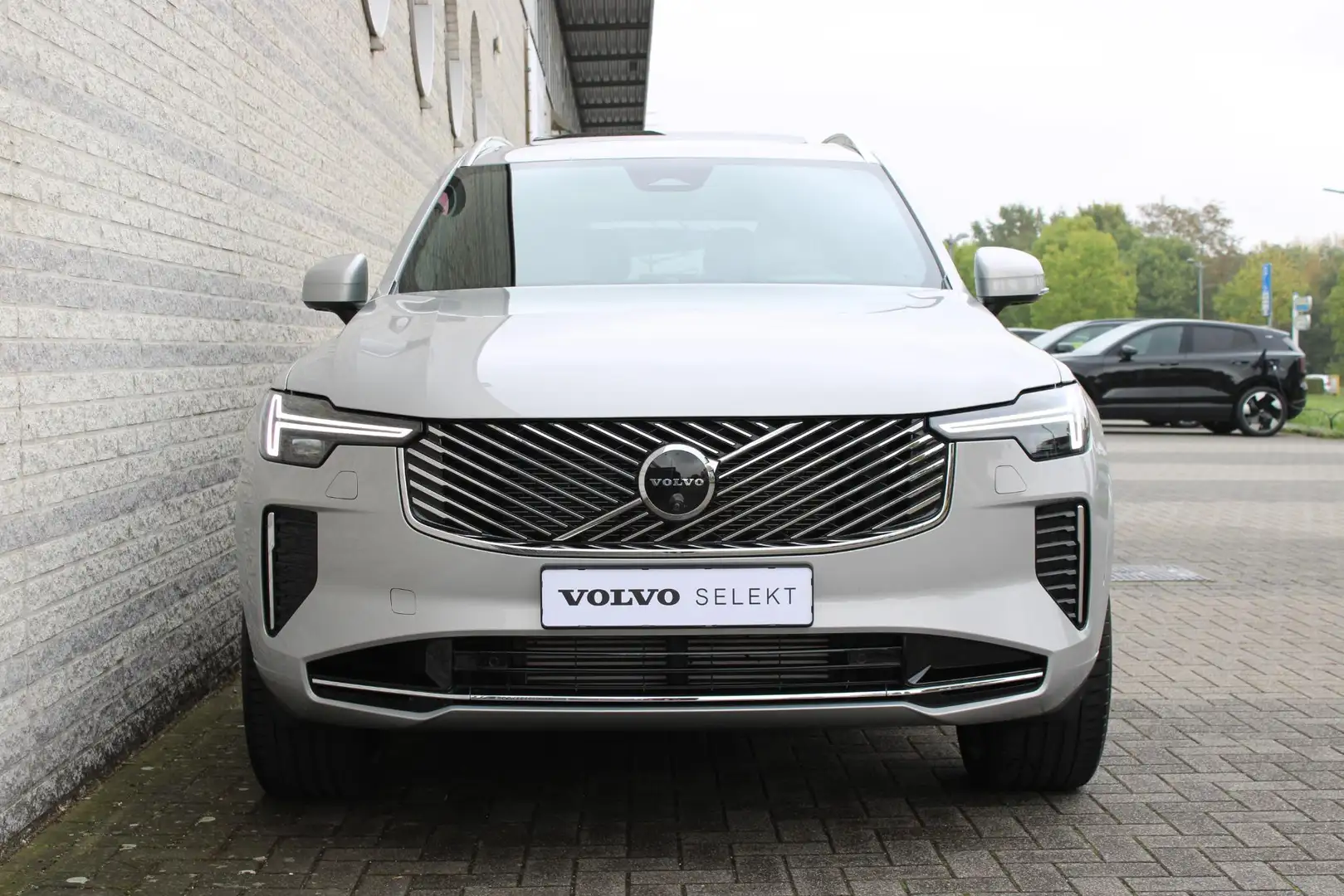 Volvo XC90 2.0 T8 Plug-in hybrid AWD Ultra Bright | Cardomon Grijs - 2