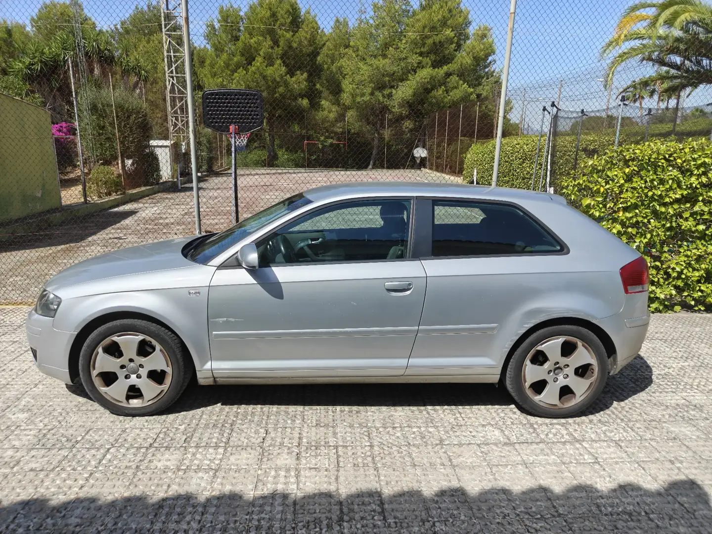 Audi A3 2.0TDI Ambition - 2
