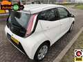 Toyota Aygo 1.0 VVT-i x Weiß - thumbnail 18