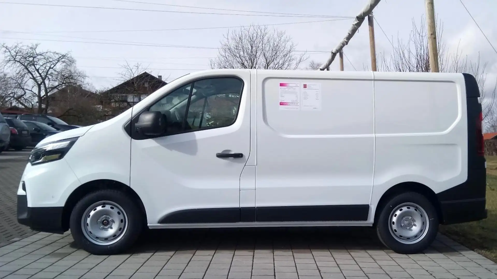 Nissan Primastar L1H1 3,0t dCi 130PS  N-Connecta Weiß - 2