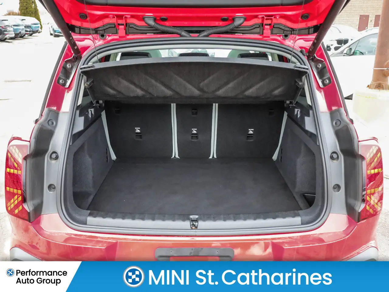MINI Countryman снимка MINI Countryman
