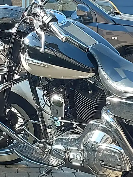 Harley-Davidson Electra Glide - foto 5