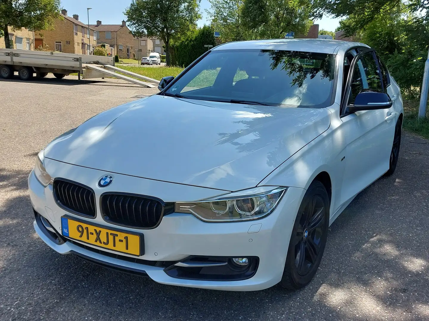 BMW 320 320i Sport Wit - 2