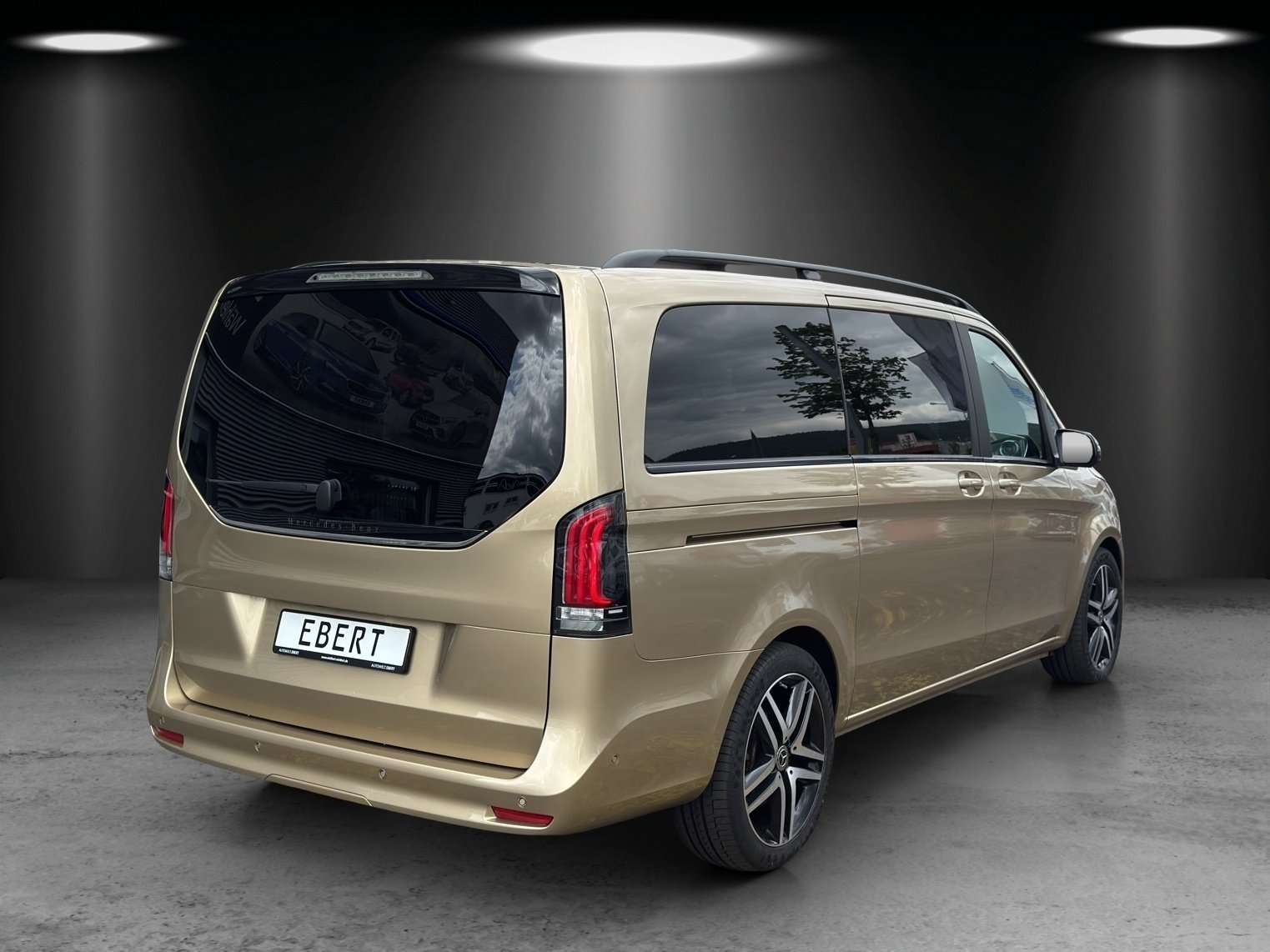 Mercedes-Benz V 300