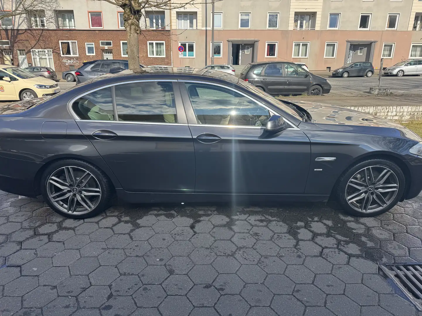 BMW 525 525 d Gri - 2