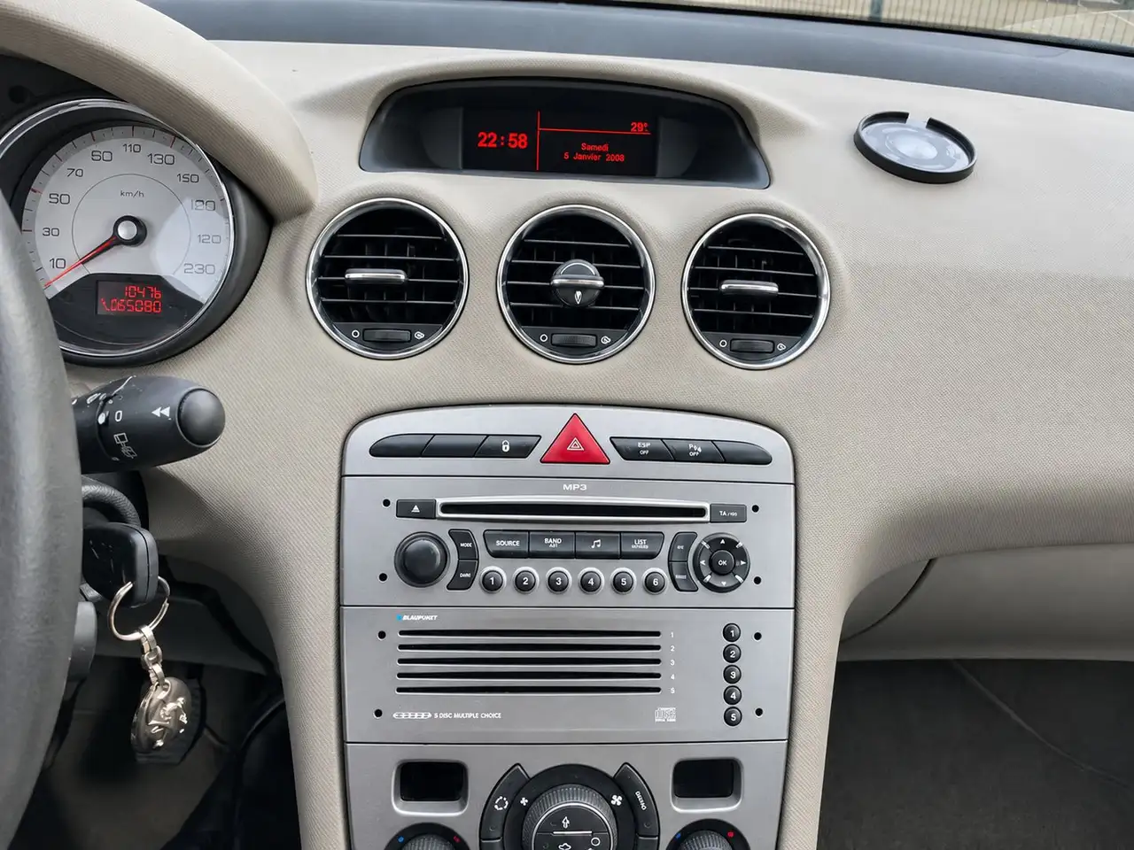 Peugeot 308 308 SW — photo 5