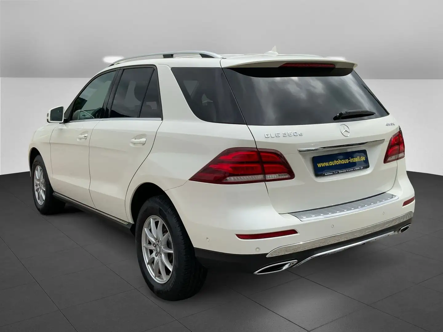 Mercedes-Benz GLE 350 GLE 350 d 4Matic, AHK, Navi, Tempomat, SHZ, Kamera Bílá - 2
