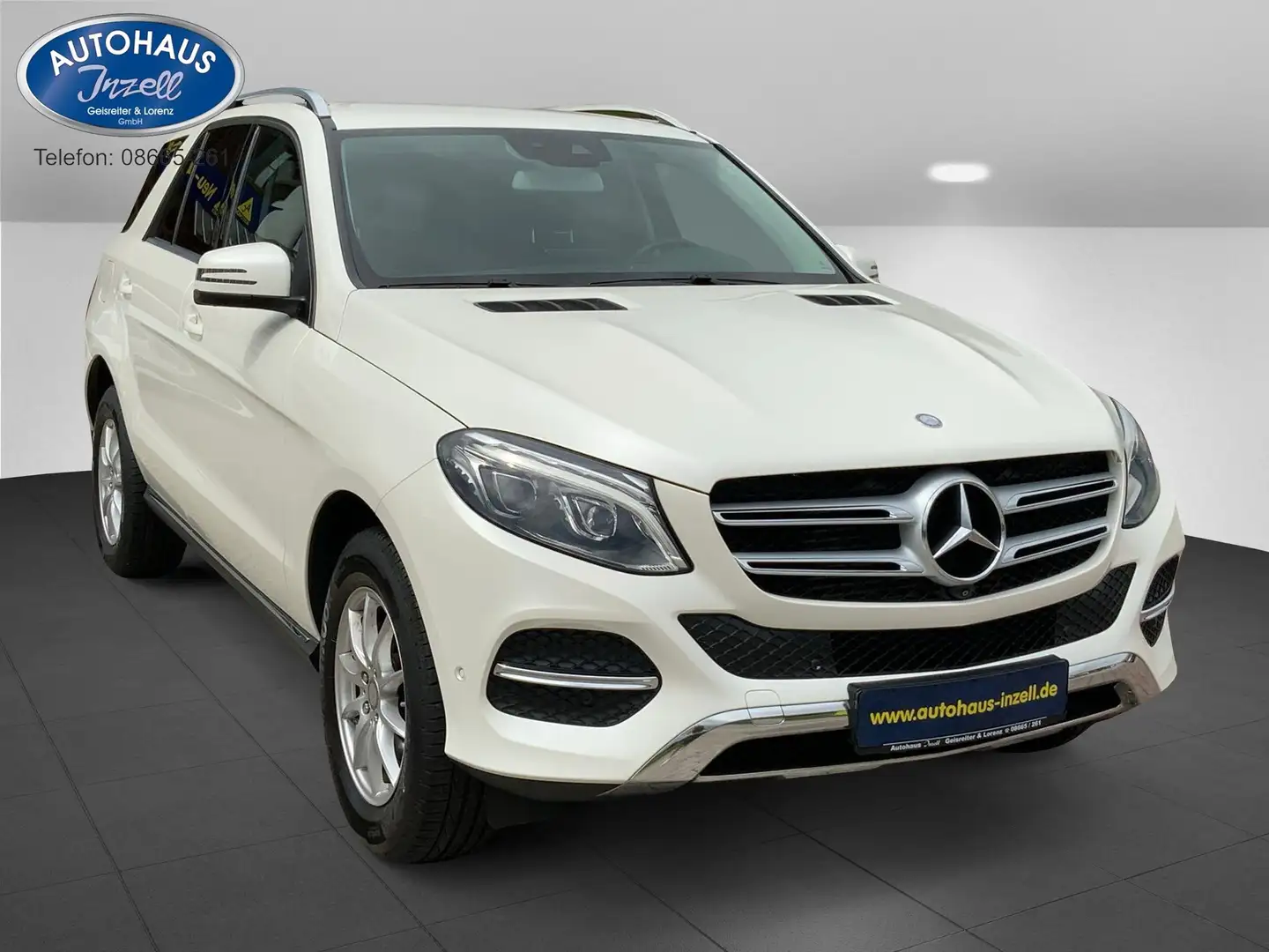 Mercedes-Benz GLE 350 GLE 350 d 4Matic, AHK, Navi, Tempomat, SHZ, Kamera Bílá - 1