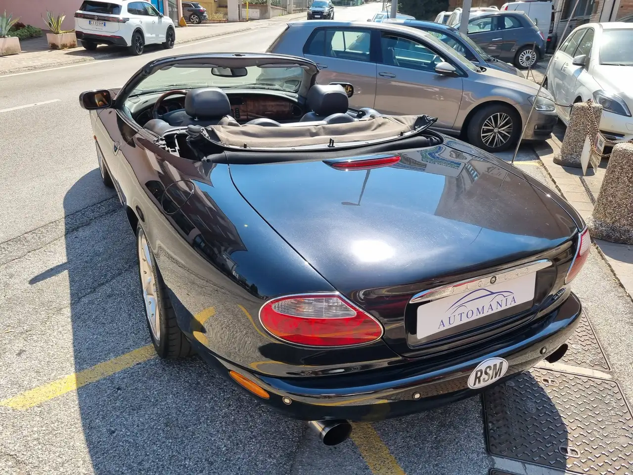 Jaguar XKR X100 Convertible 4.0 V8 Supercharged 363cv Serie speciale dei 100anni di Jaguar solo 500pezzi, foto 3