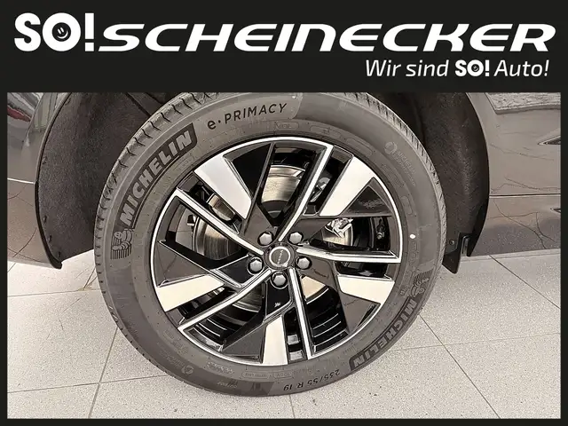 Volvo XC60 T6 AWD PHEV 18,8kWh Plus Dark Aut. Ansicht 5