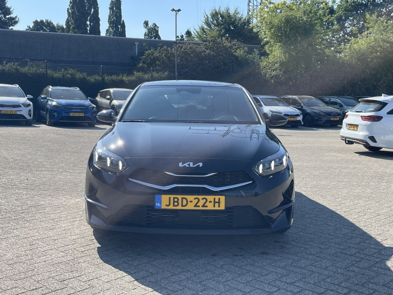 Kia Ceed / cee'd 1.0 T-GDi MHEV DCT7 AUTOMAAT Design Edition — photo 3
