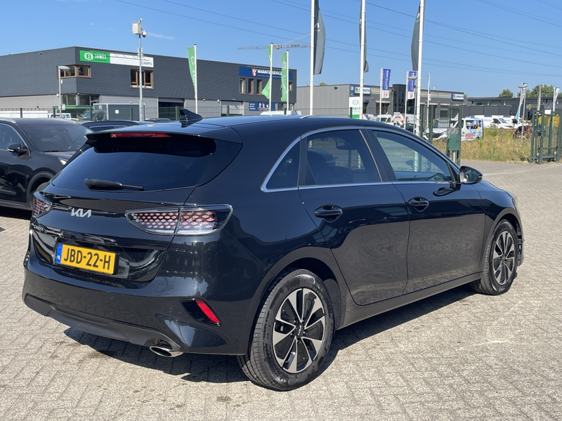 Kia Ceed / cee'd 1.0 T-GDi MHEV DCT7 AUTOMAAT Design Edition — photo 6