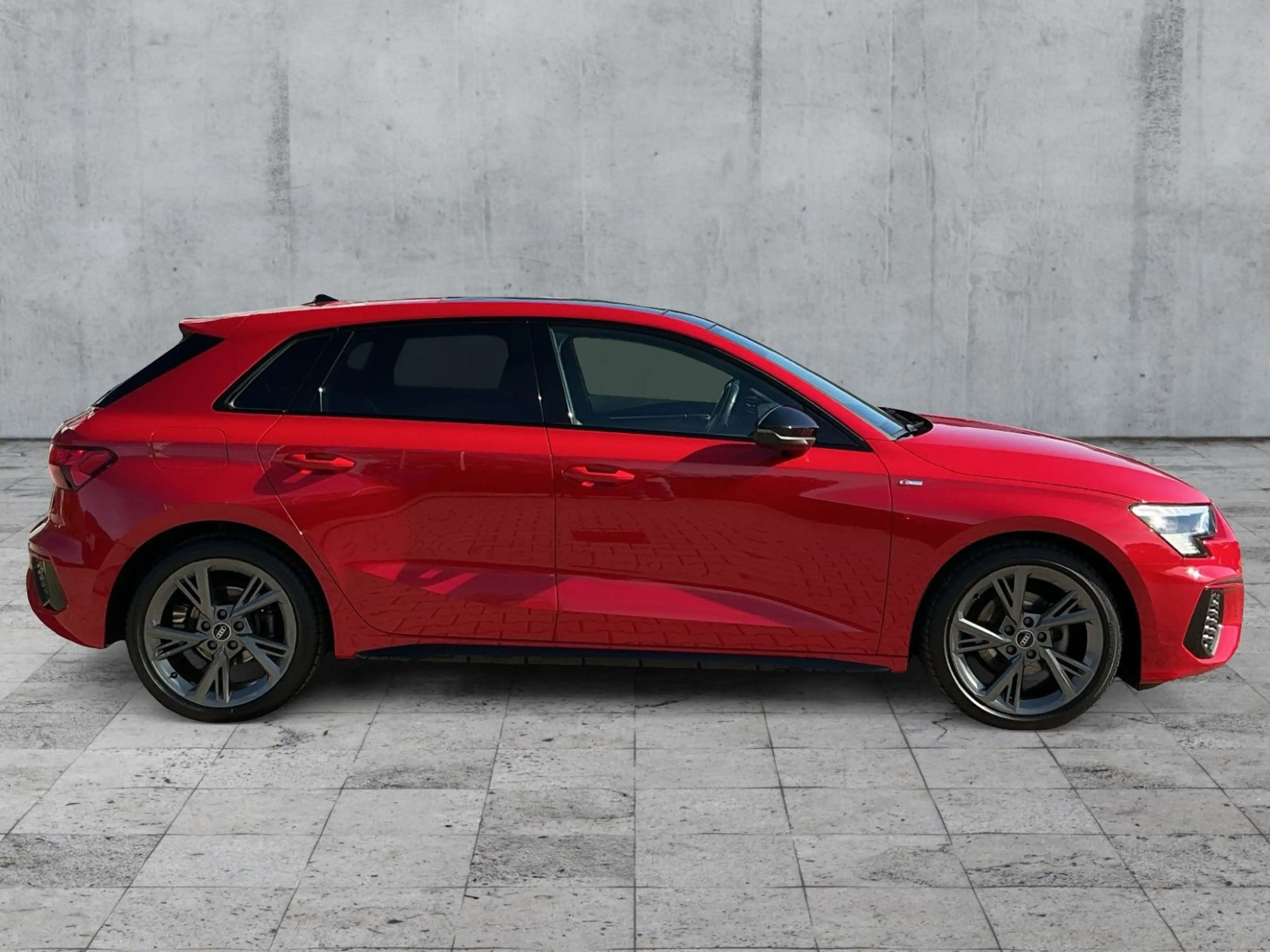 Audi A3 35 TFSI S-LINE MATRIX+B&O+AHK+PANO — photo 7