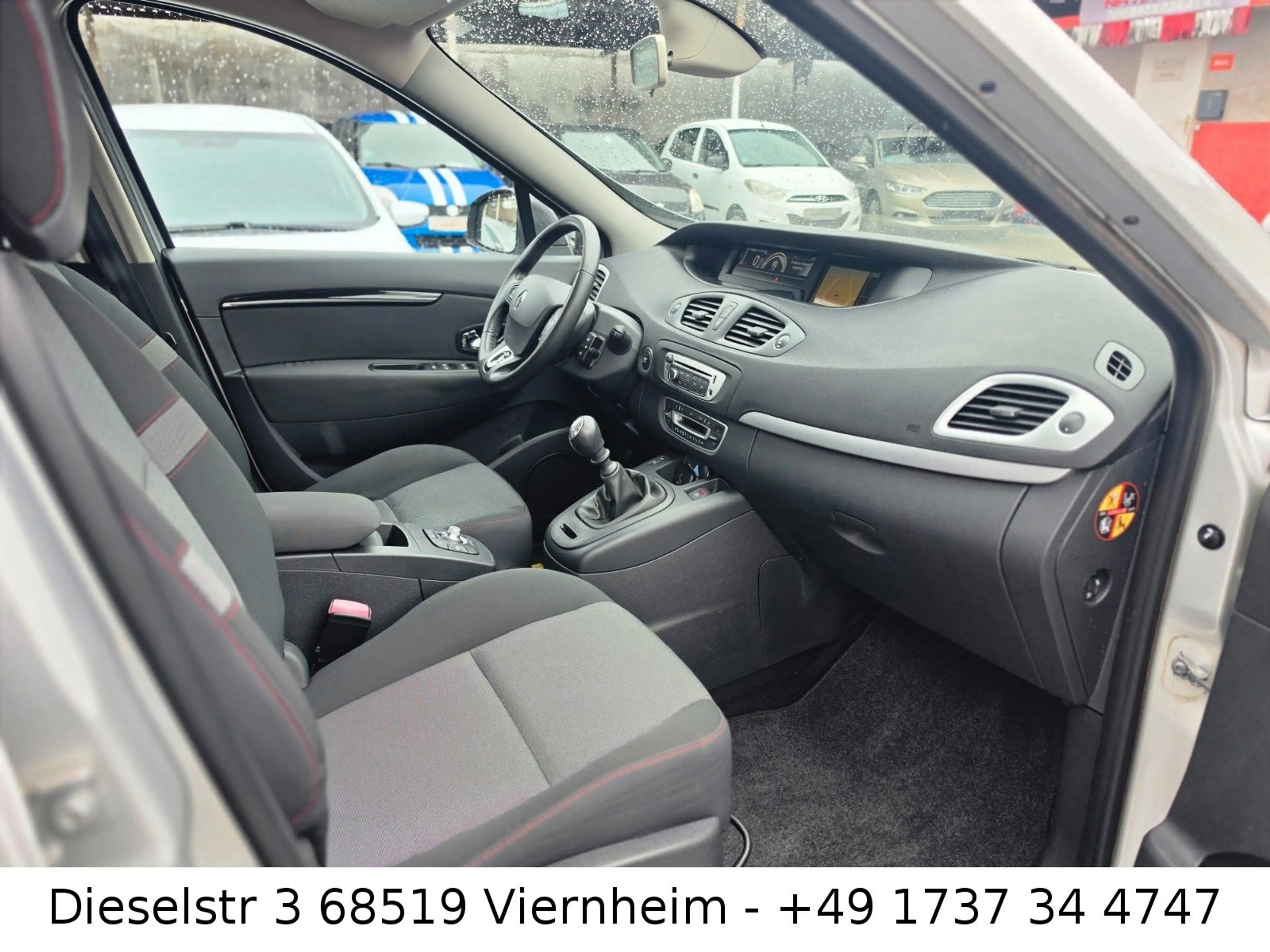 Renault Scenic Deluxe Paris|Nur 8Tkm|1.Hd|Tüv NEU|Navi — photo 11