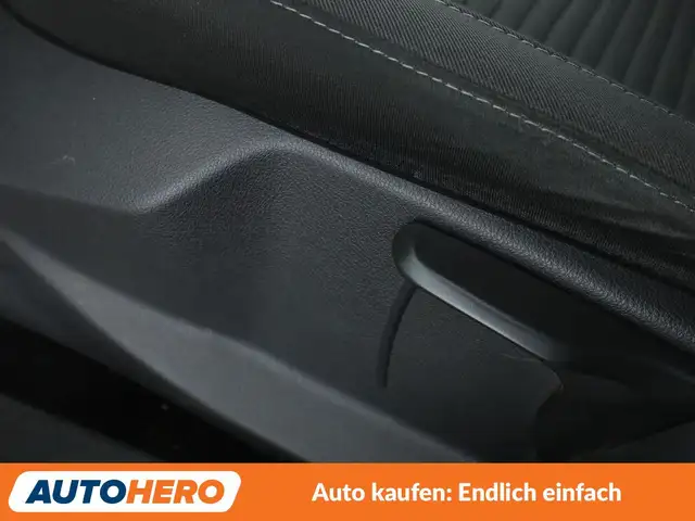 Ford Focus view 29