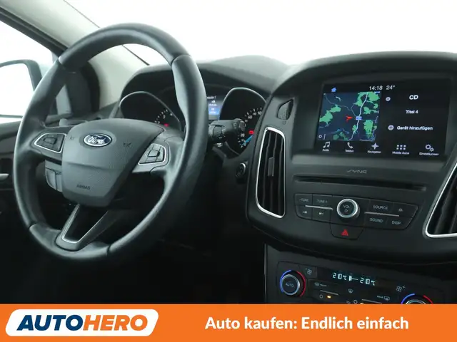 Ford Focus view 13