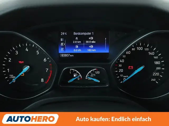 Ford Focus view 20