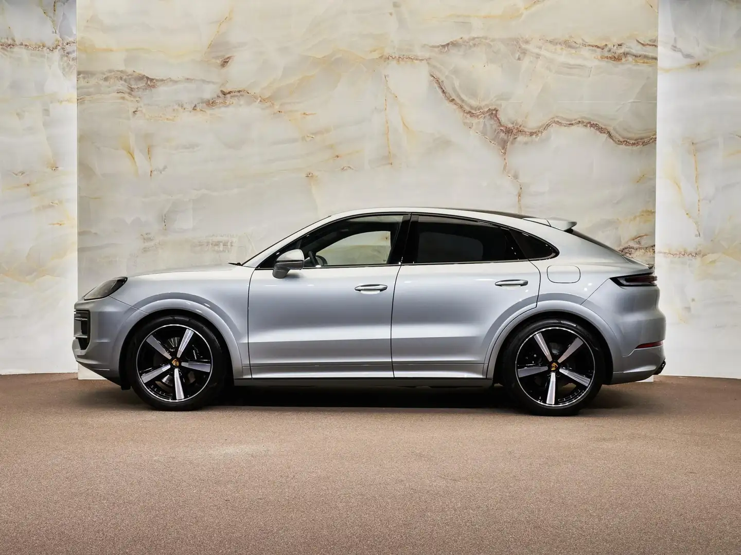 Porsche Cayenne Coupé 3.0 E-Hybrid, Burmester, Exclusive Manufaktu Zilver - 2