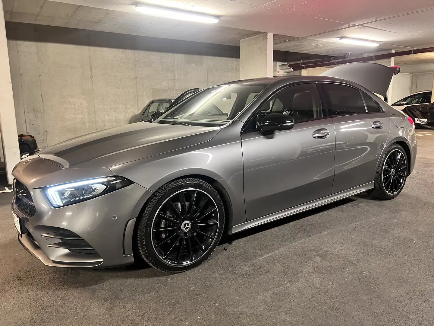 Mercedes-Benz A 200 d Aut. - 1
