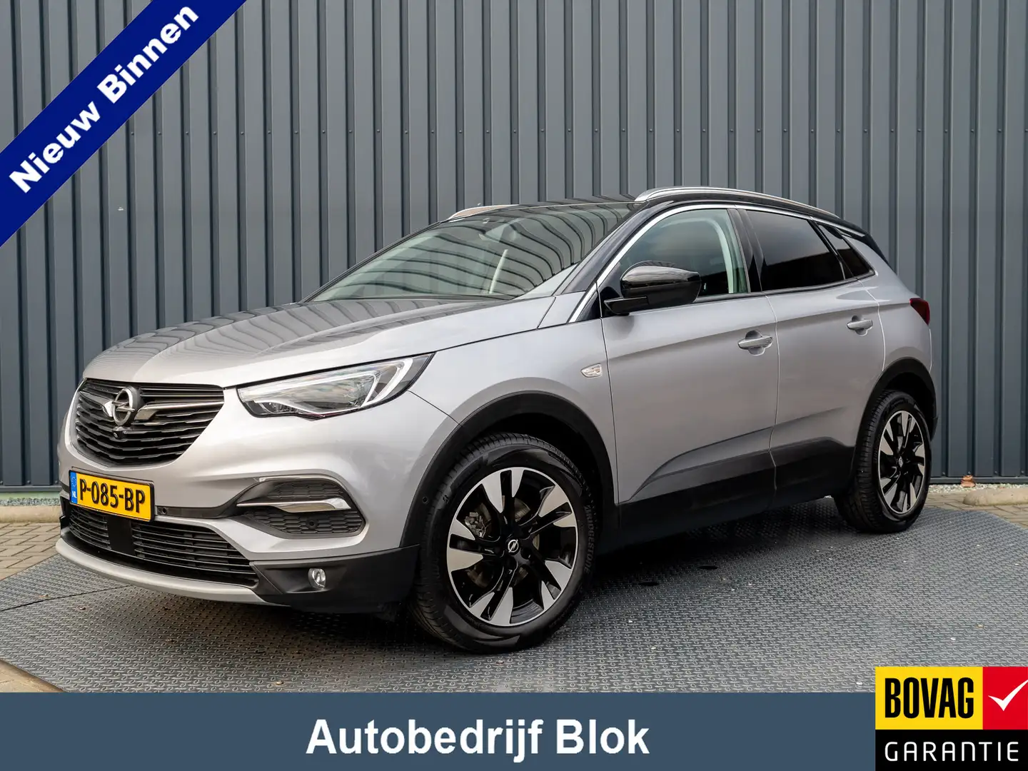 Opel Grandland X 1.2 Turbo 130Pk Innovation | Keyless | Elk A-klep Grigio - 1