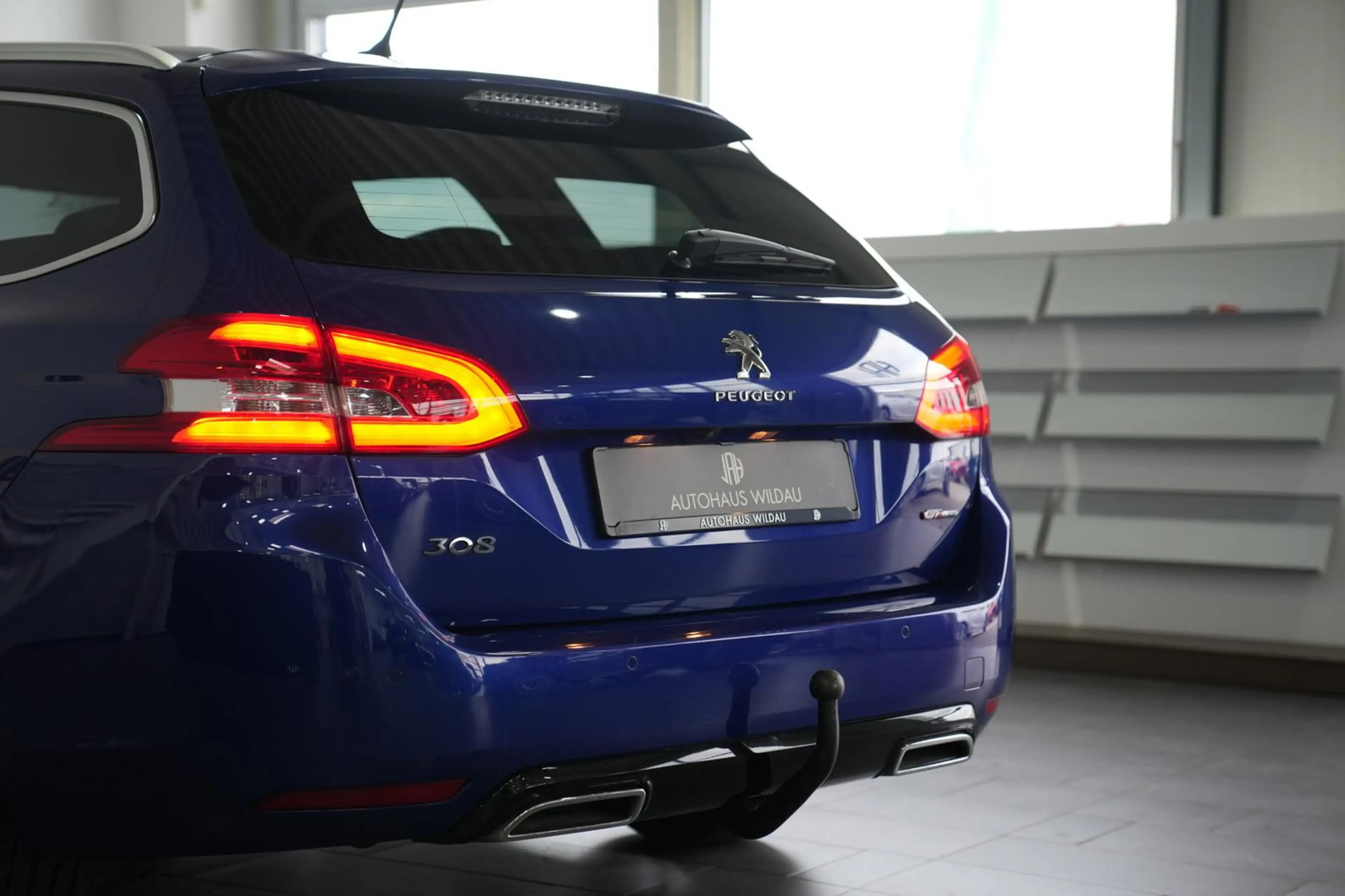 Peugeot 308 SW Allure GT-Line *AUT*NAV*LED*SHZ*AHK* — photo 12