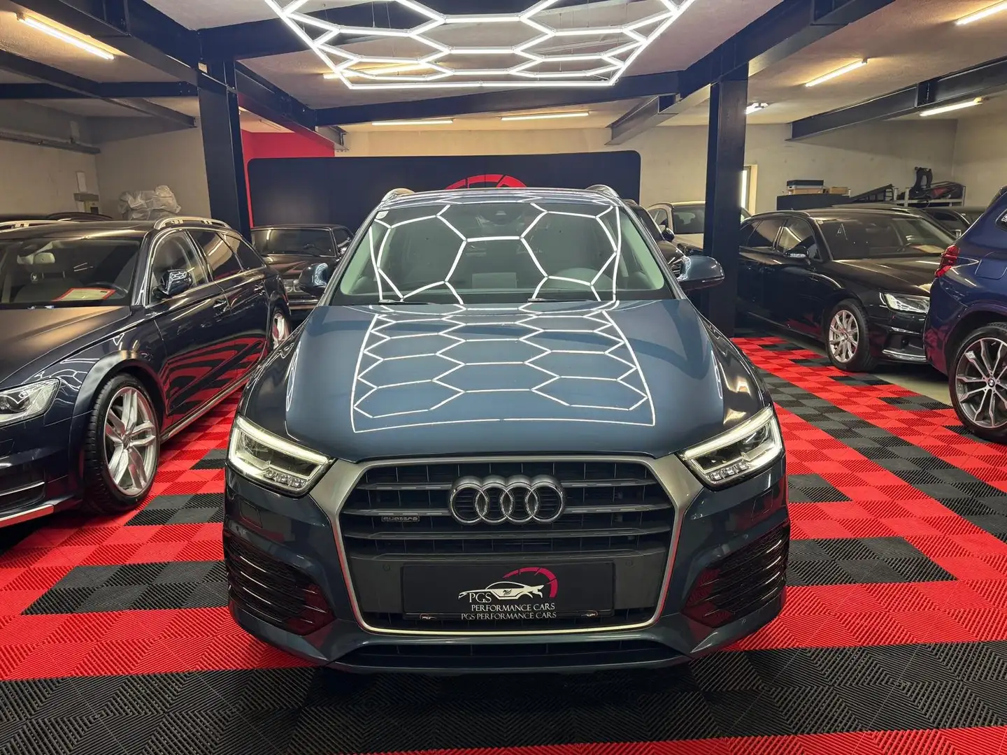 Audi Q3 SPORT/QUATTRO/AUTOMATIK Blau - 2