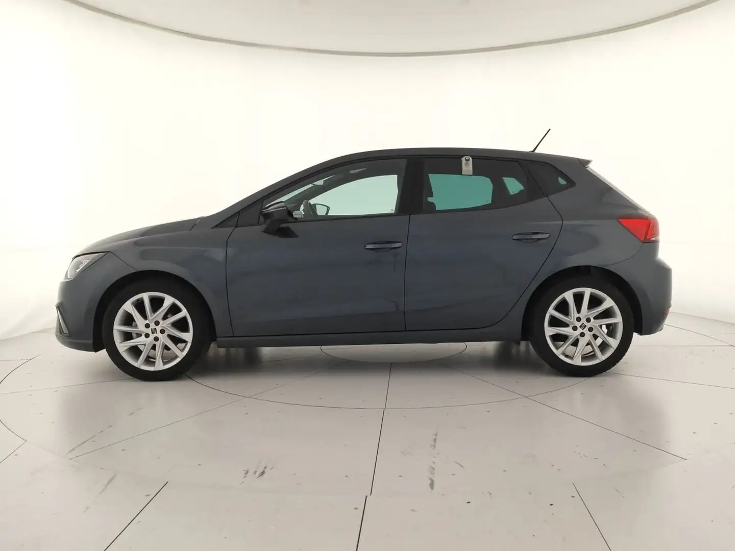SEAT Ibiza 5 porte 1.0 ecotsi 95cv fr - 2