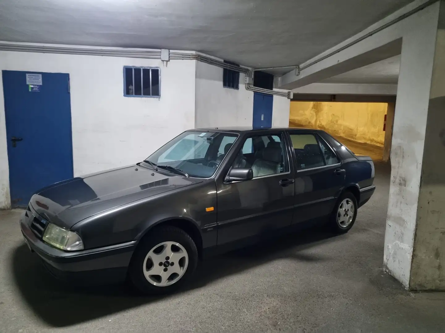 Fiat Croma Croma 2.0 ie turbo Grigio - 1