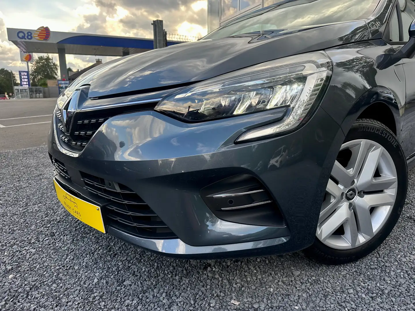 Renault Clio *1.0*CAMERA*CARPLAY*NAVI*FULL LED*GARANTIE*22000KM Grau - 2