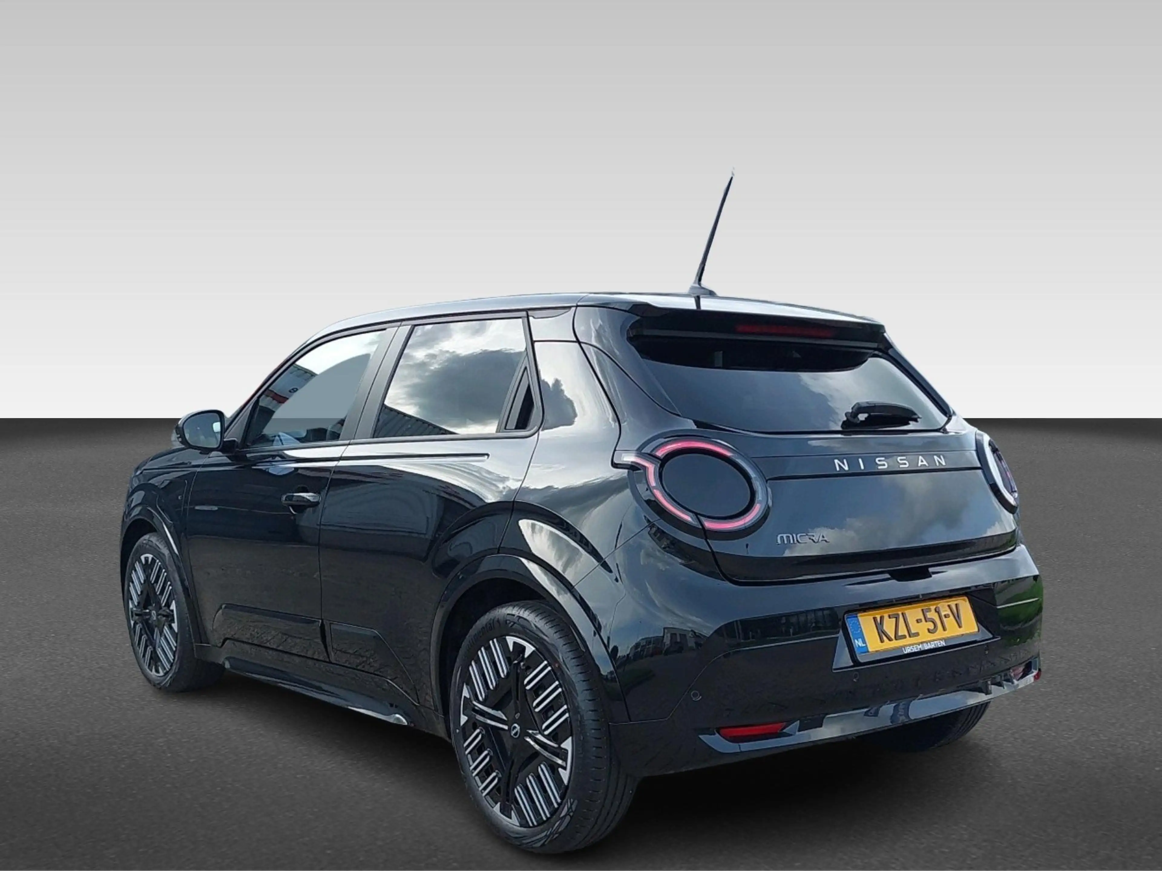 Nissan Micra Engage 40 kWh — photo 3