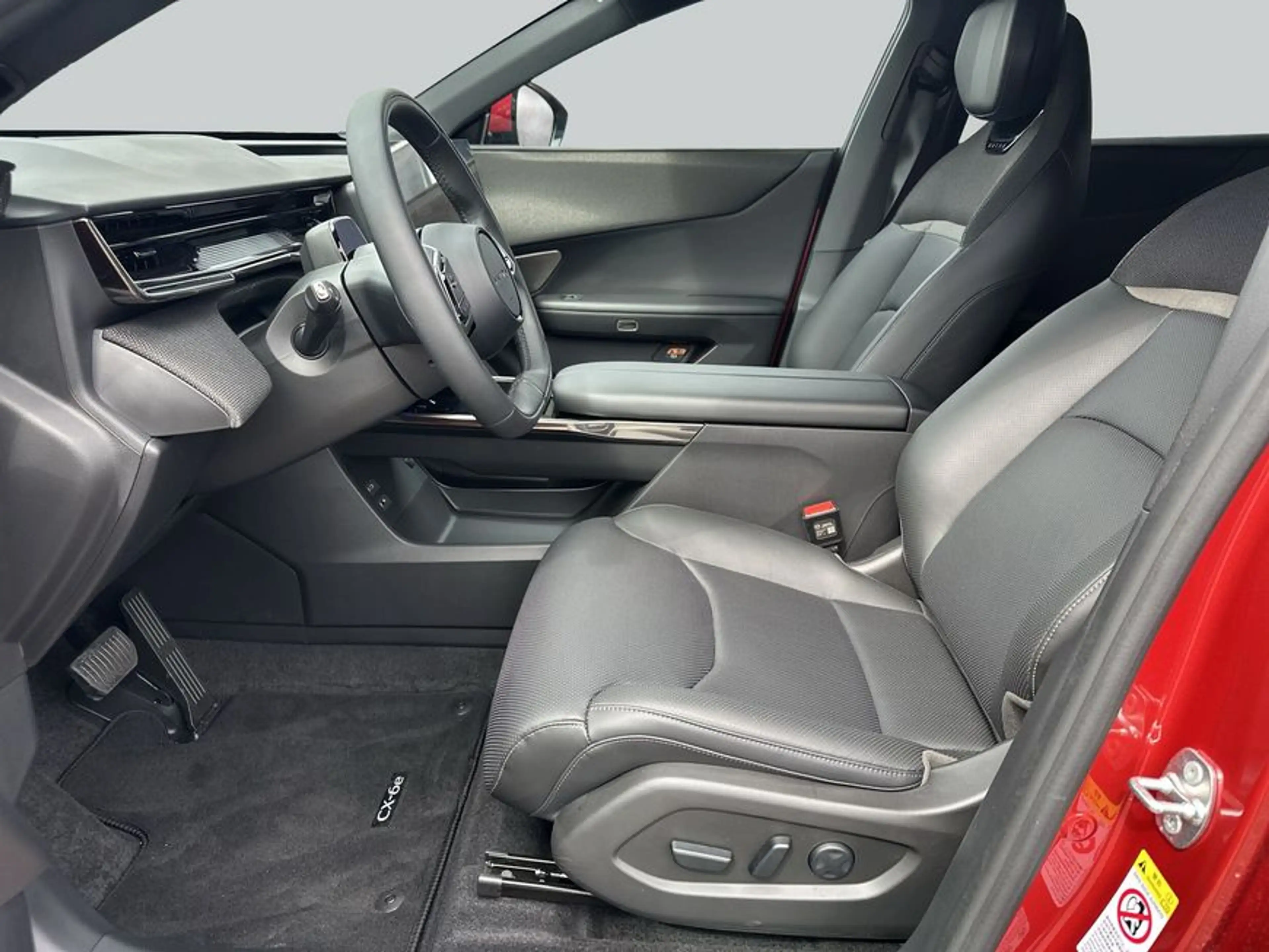 Mazda CX-6e CX-6e Takumi — photo 10