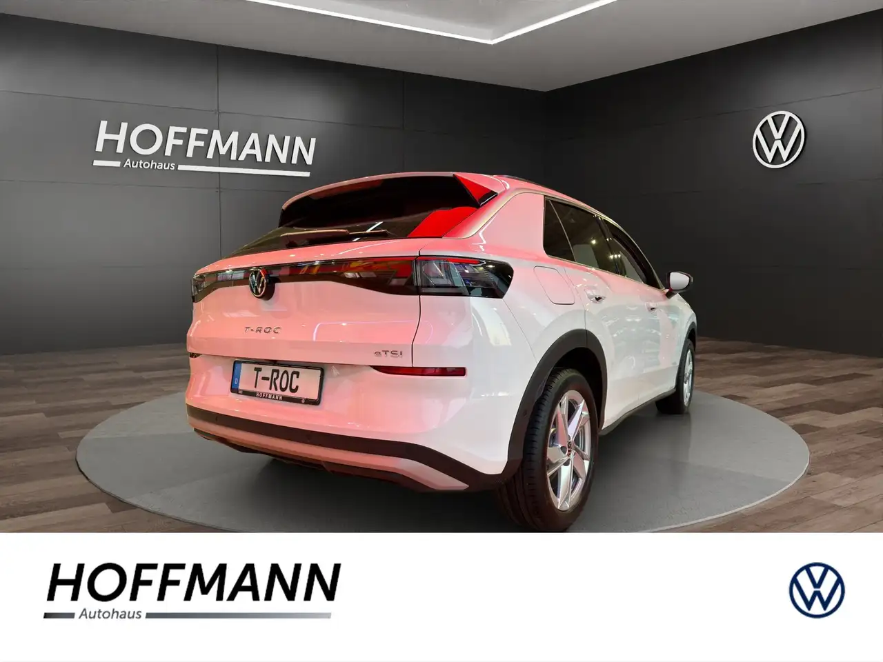 Volkswagen T-Roc 1.5 eTSI DSG Life Kamera+Klima+SHZ+LED 3