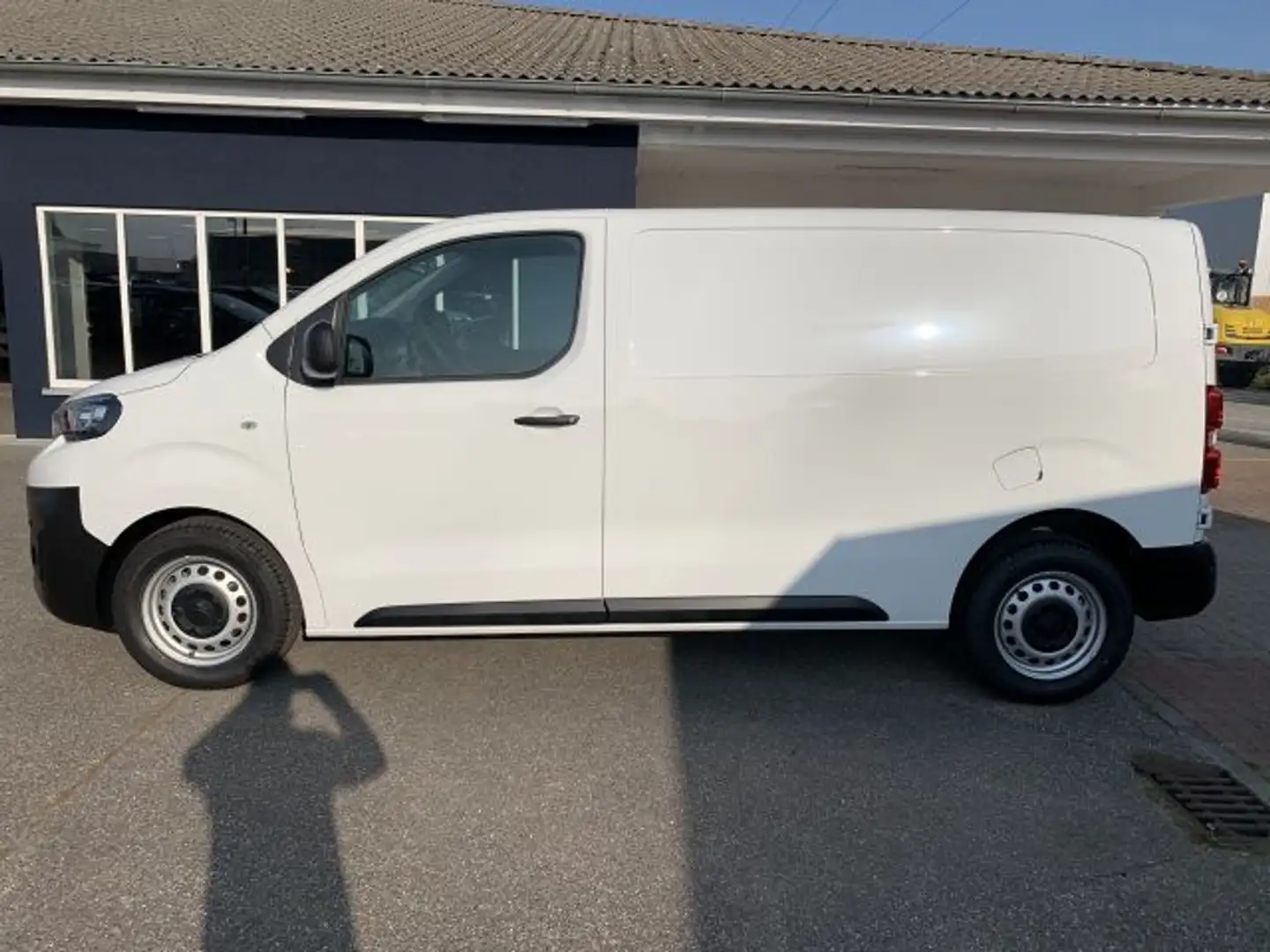 Peugeot Expert L2H1 Premium Avantage *Navi /RFK /AHK* Blanco - 2