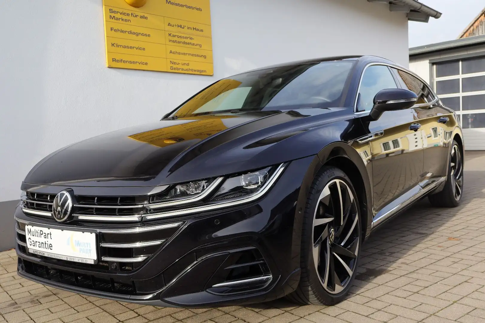 Volkswagen Arteon Shooting Brake R-Line 4Motion IQ/AHK/360° Schwarz - 2