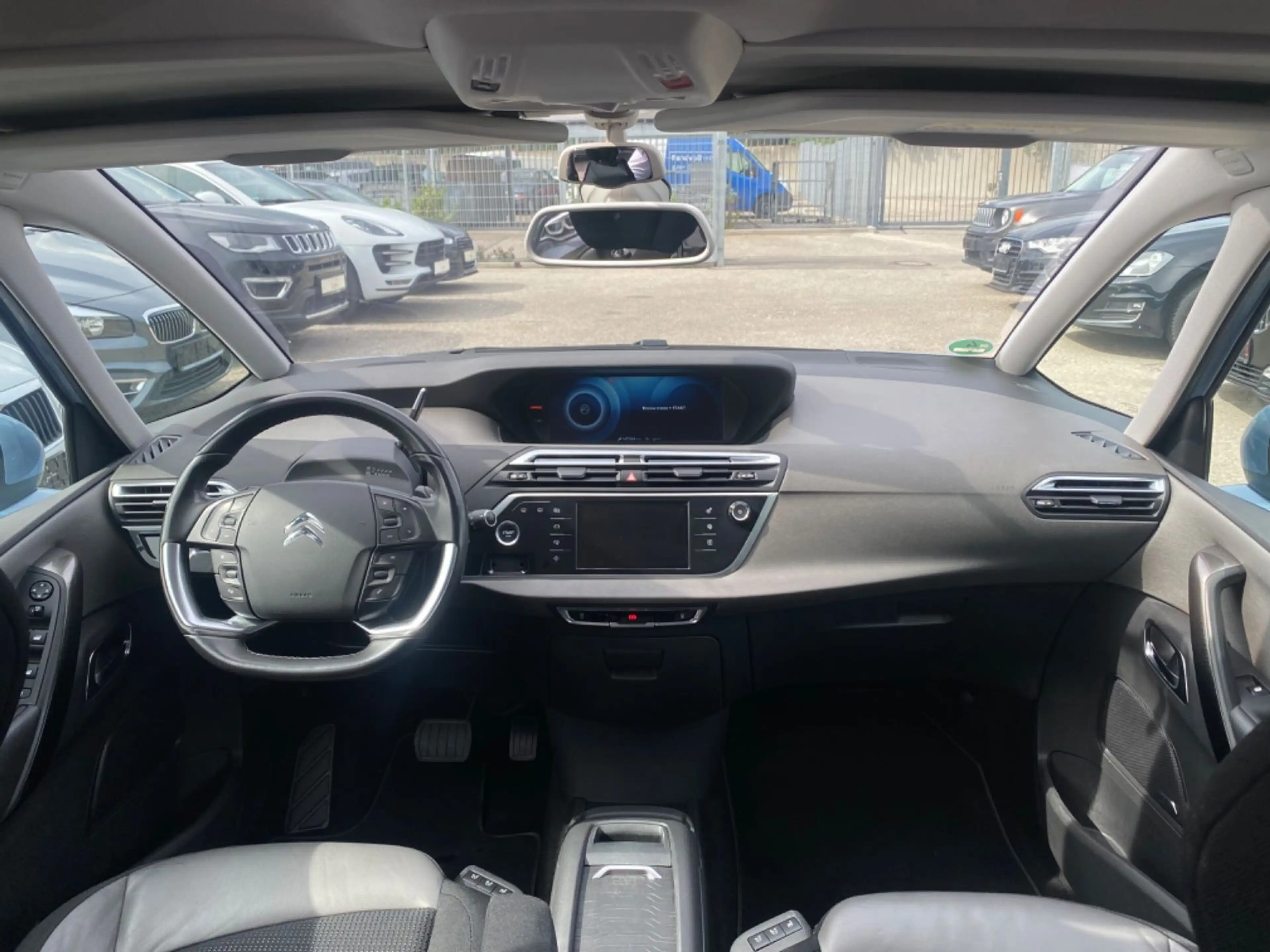 Citroen Grand C4 Picasso /Spacetourer Exclusive *Massage* — photo 9