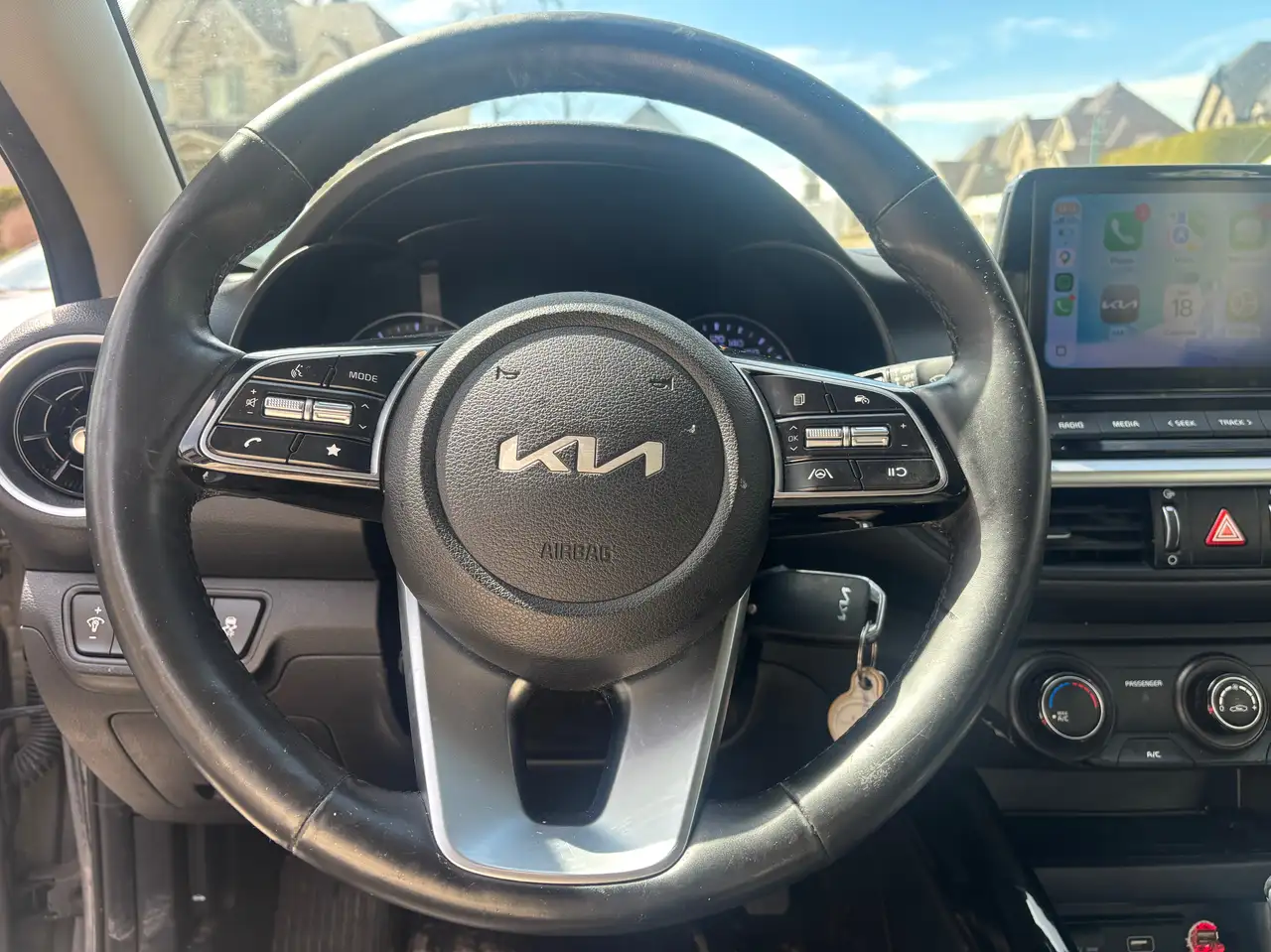 Kia Forte снимка Kia Forte