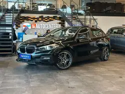 Bmw 120 i *HEAD UP*StandHZ*AHK*SPORT*2 ZONEN*CARPLAY