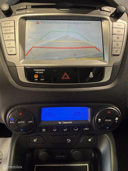 Hyundai iX35 2.0i 4WD Style CRUIS/CLIMA/PANO/CAM/NAVI/APK — photo 5