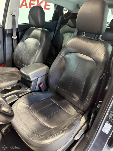Hyundai iX35 2.0i 4WD Style CRUIS/CLIMA/PANO/CAM/NAVI/APK — photo 10