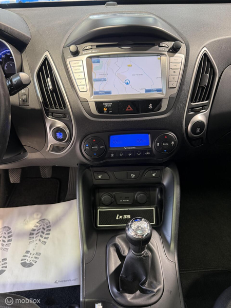 Hyundai iX35 2.0i 4WD Style CRUIS/CLIMA/PANO/CAM/NAVI/APK — photo 6