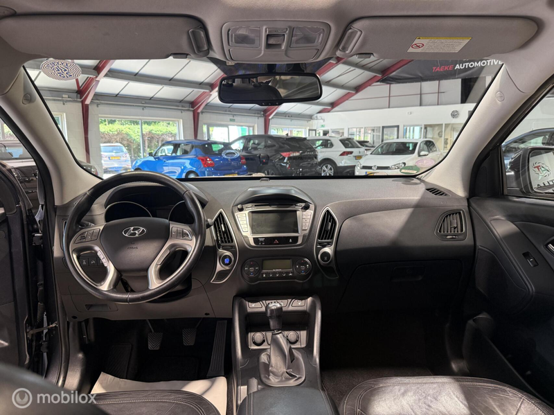 Hyundai iX35 2.0i 4WD Style CRUIS/CLIMA/PANO/CAM/NAVI/APK — photo 7