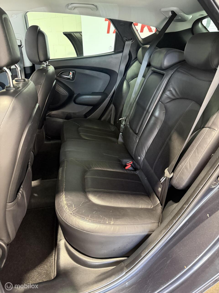 Hyundai iX35 2.0i 4WD Style CRUIS/CLIMA/PANO/CAM/NAVI/APK — photo 11