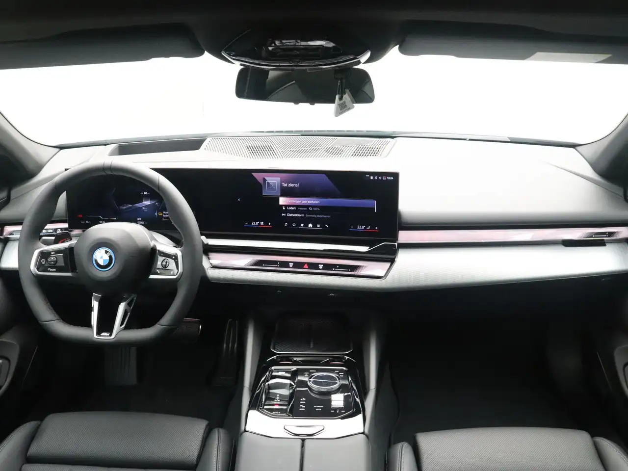 BMW i5 2026 — фото 13