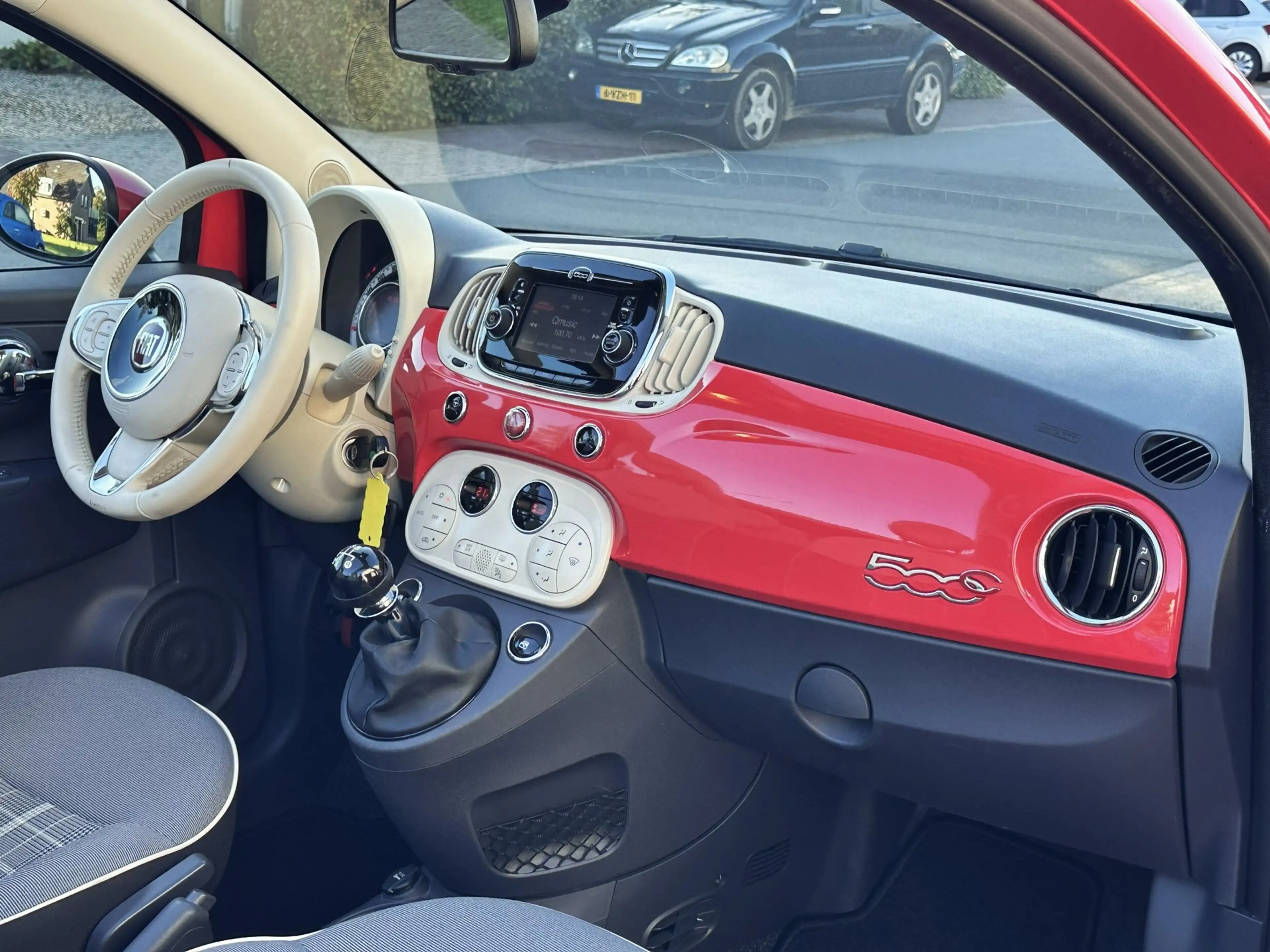 Fiat 500C 1.2 Lounge Cabrio Koraal Clima Cruise PDC — photo 10