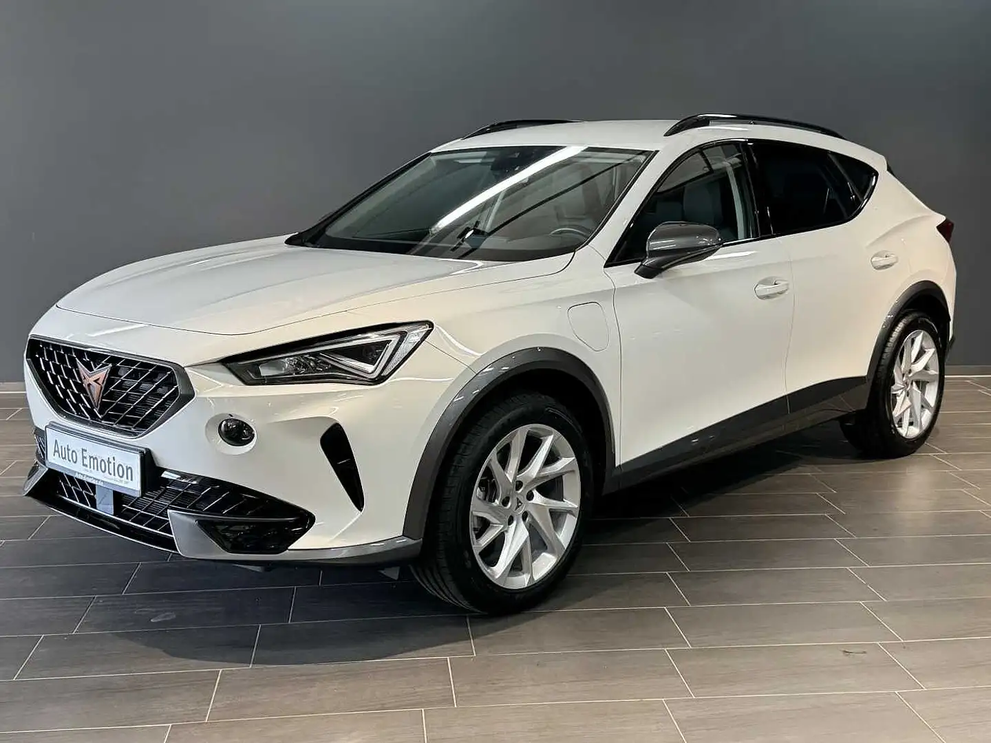 CUPRA Formentor 1.4 e-Hybrid 204 PS*FullLink*Kamera* Weiß - 1