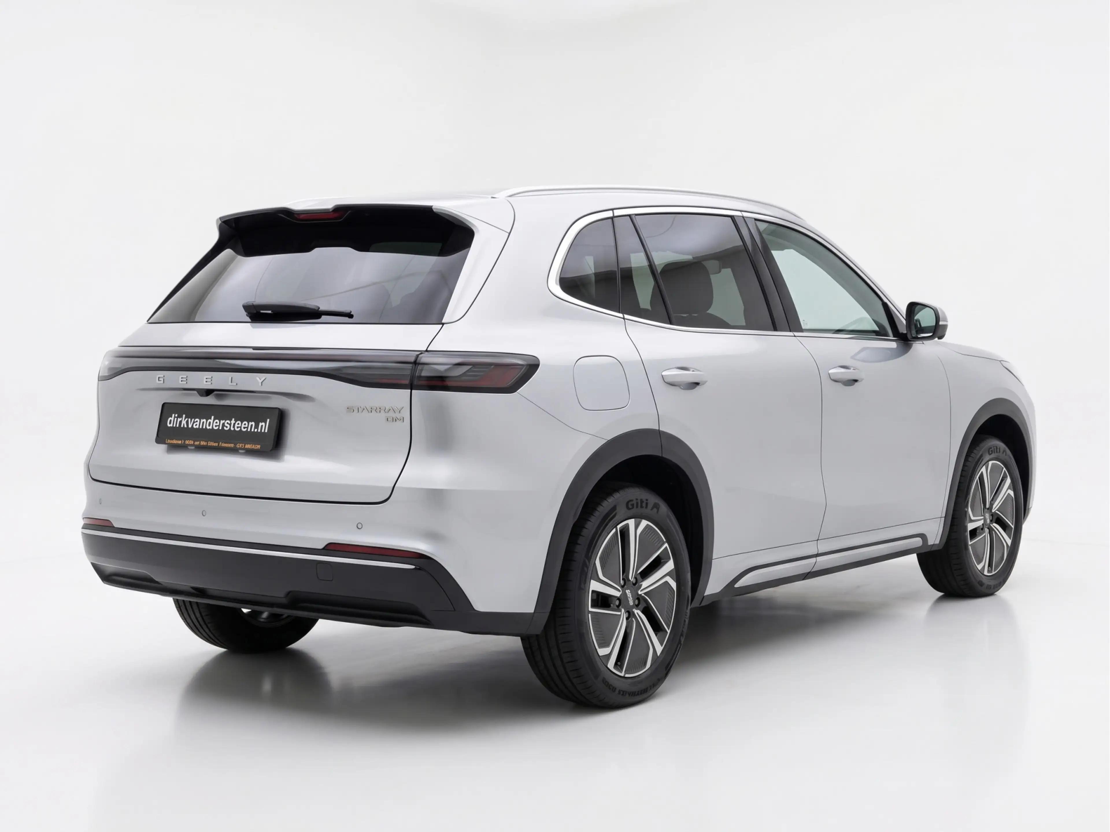 Geely Starray EM-i 1.5 Pro — photo 2