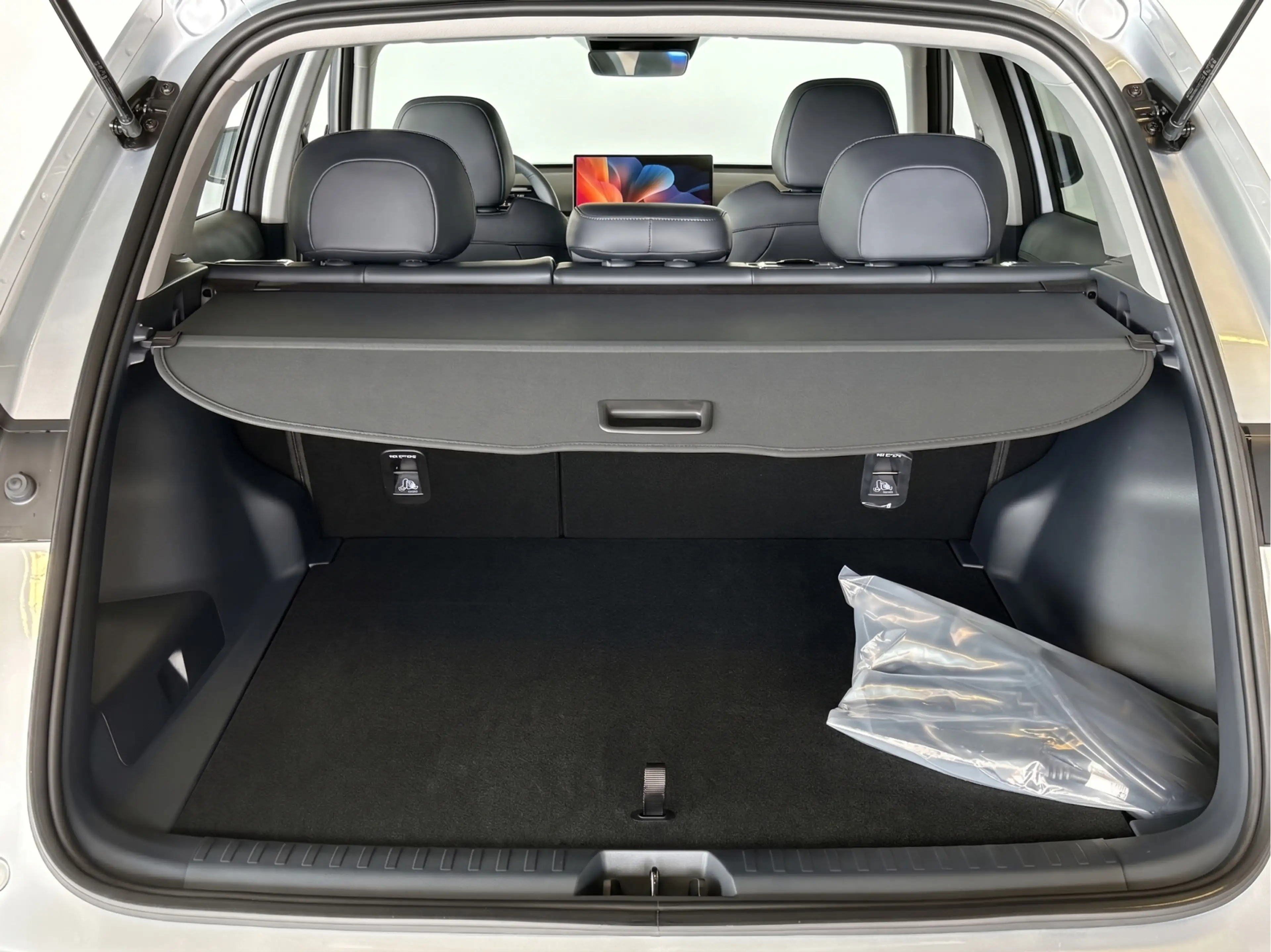 Geely Starray EM-i 1.5 Pro — photo 10